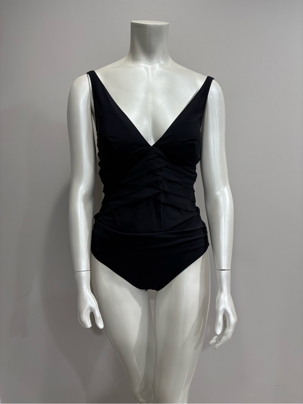 Black V-Neck Ruched Tankini Swimsuit